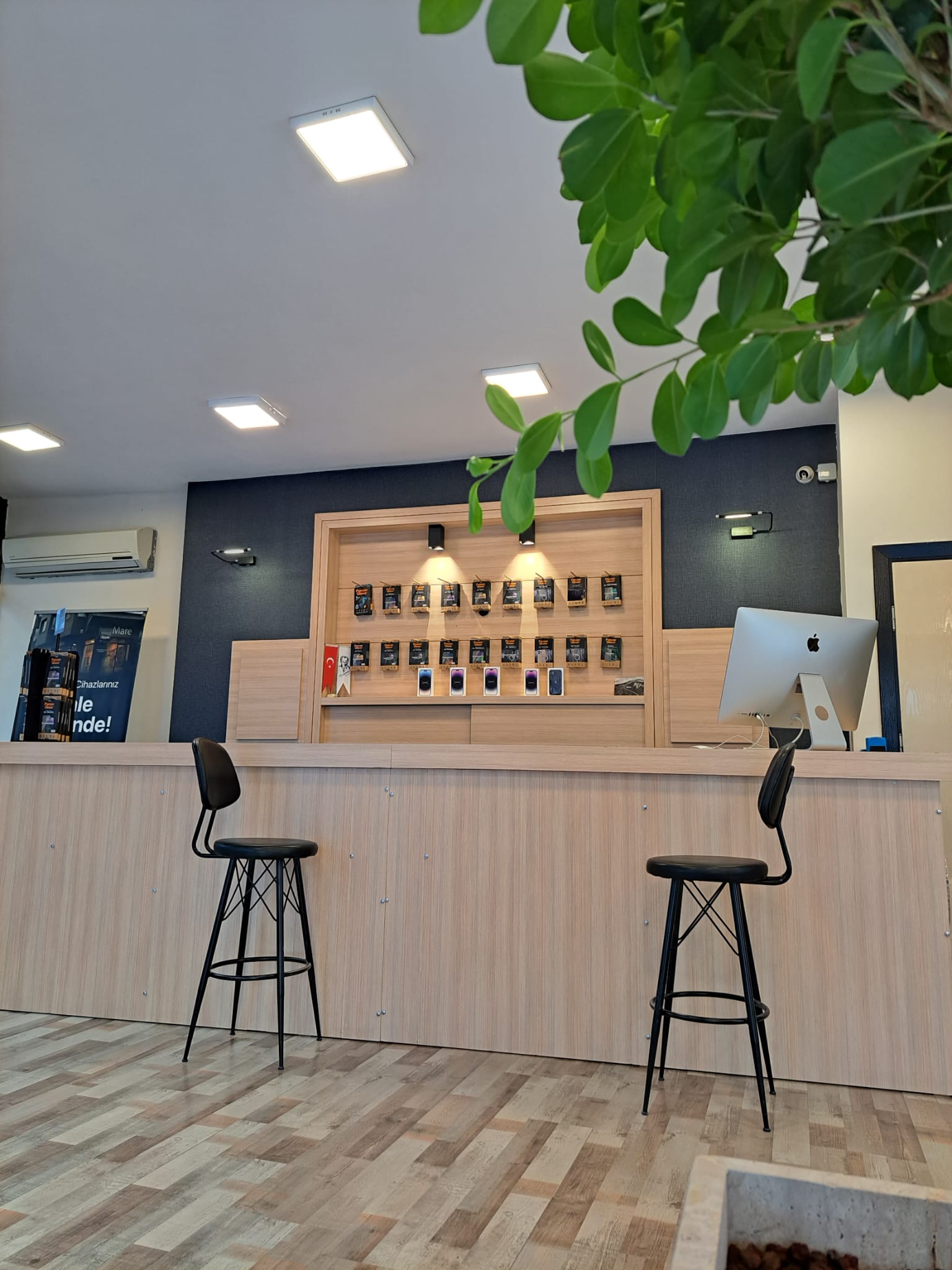 Klavye & Trackpad Değişimi